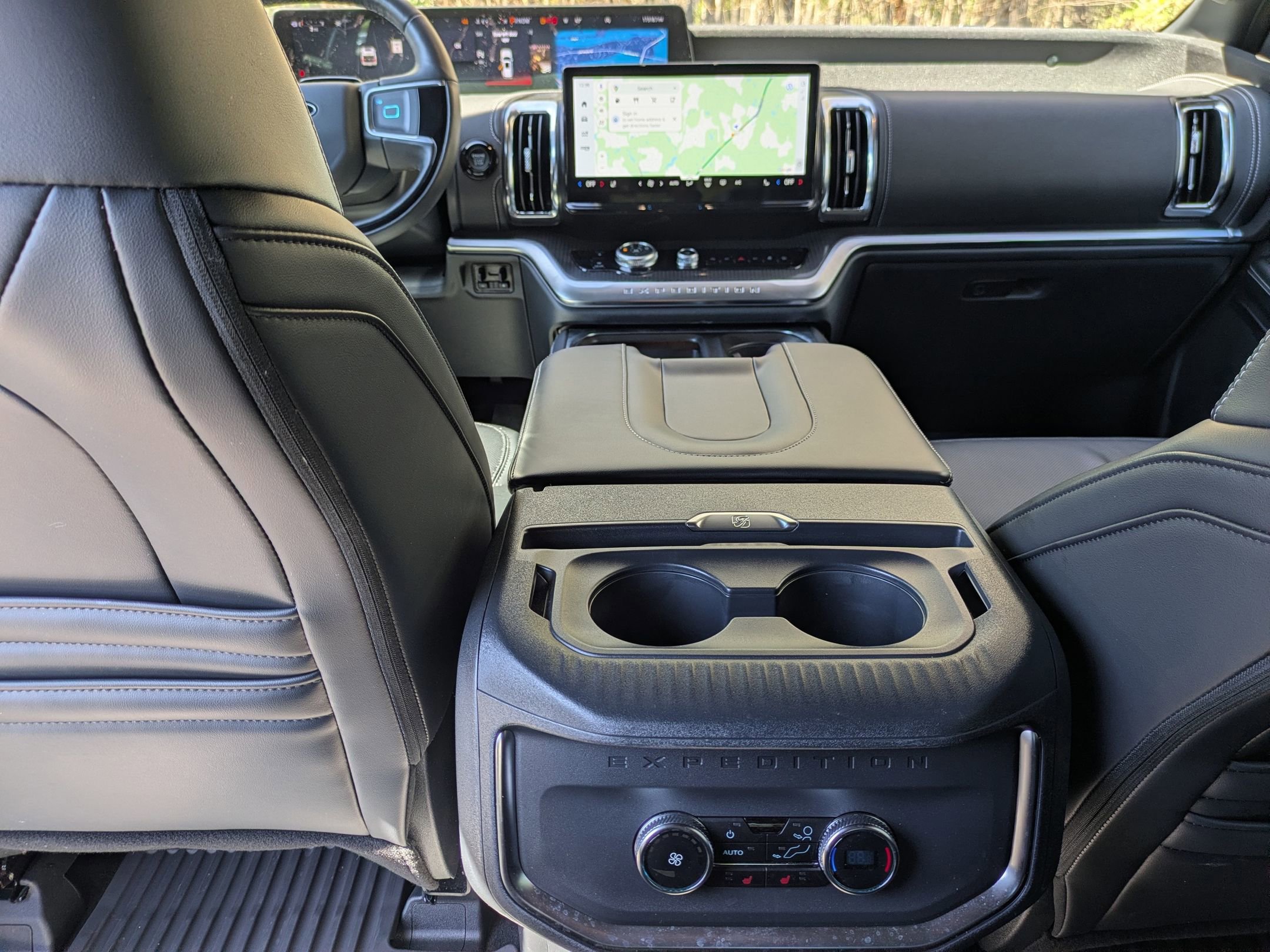 Certified 2025 Ford Expedition Platinum w/ Stealth Performance Package image 31