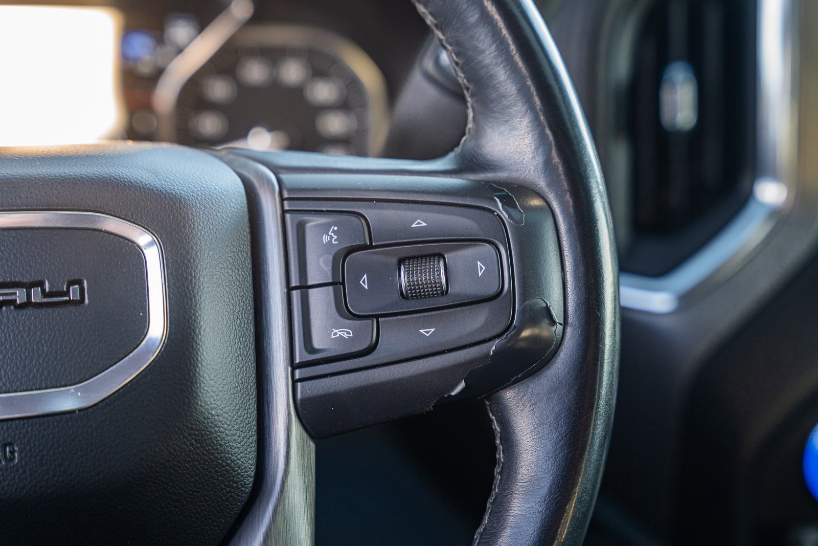 Used 2022 GMC Sierra 2500 Denali image 32