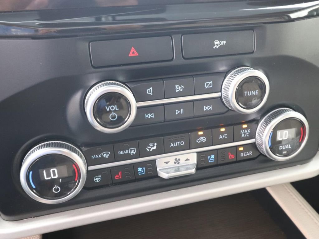 Certified 2023 Ford Expedition Max Limited image 24