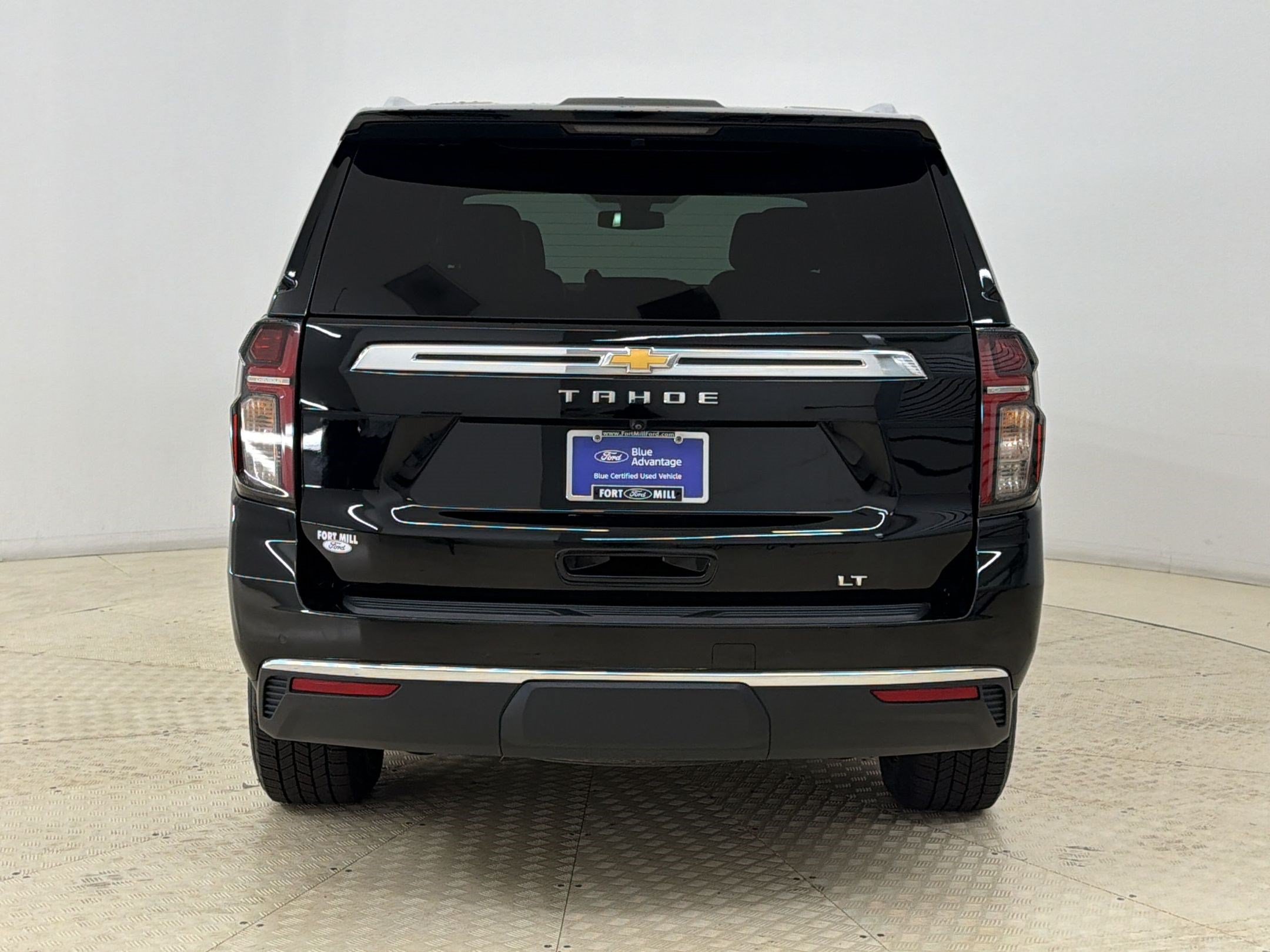 Used 2022 Chevrolet Tahoe LT w/ LT Signature Package AWD/4WD image 10