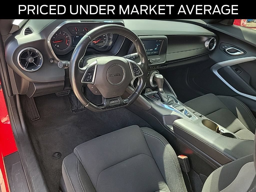 Used 2017 Chevrolet Camaro LT RWD image 15