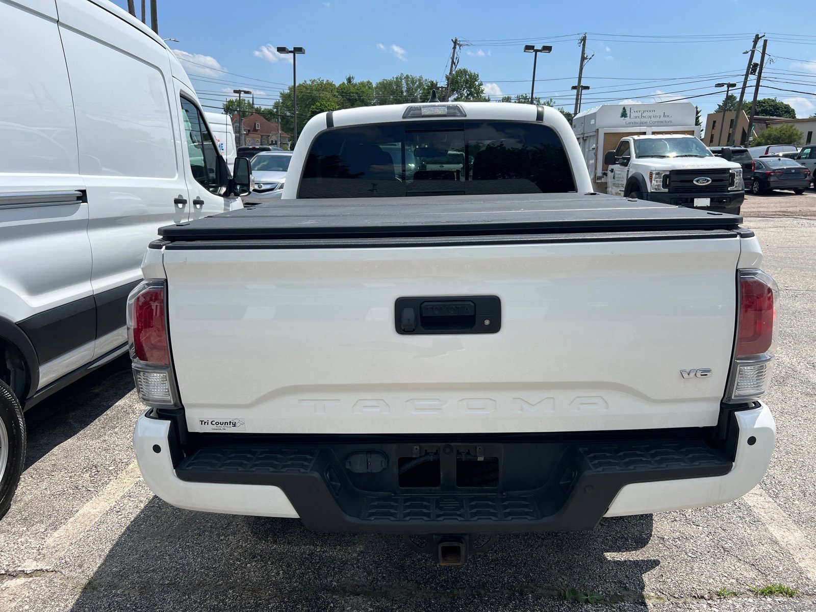 Used 2022 Toyota Tacoma TRD Sport w/ Technology Package AWD/4WD image 9