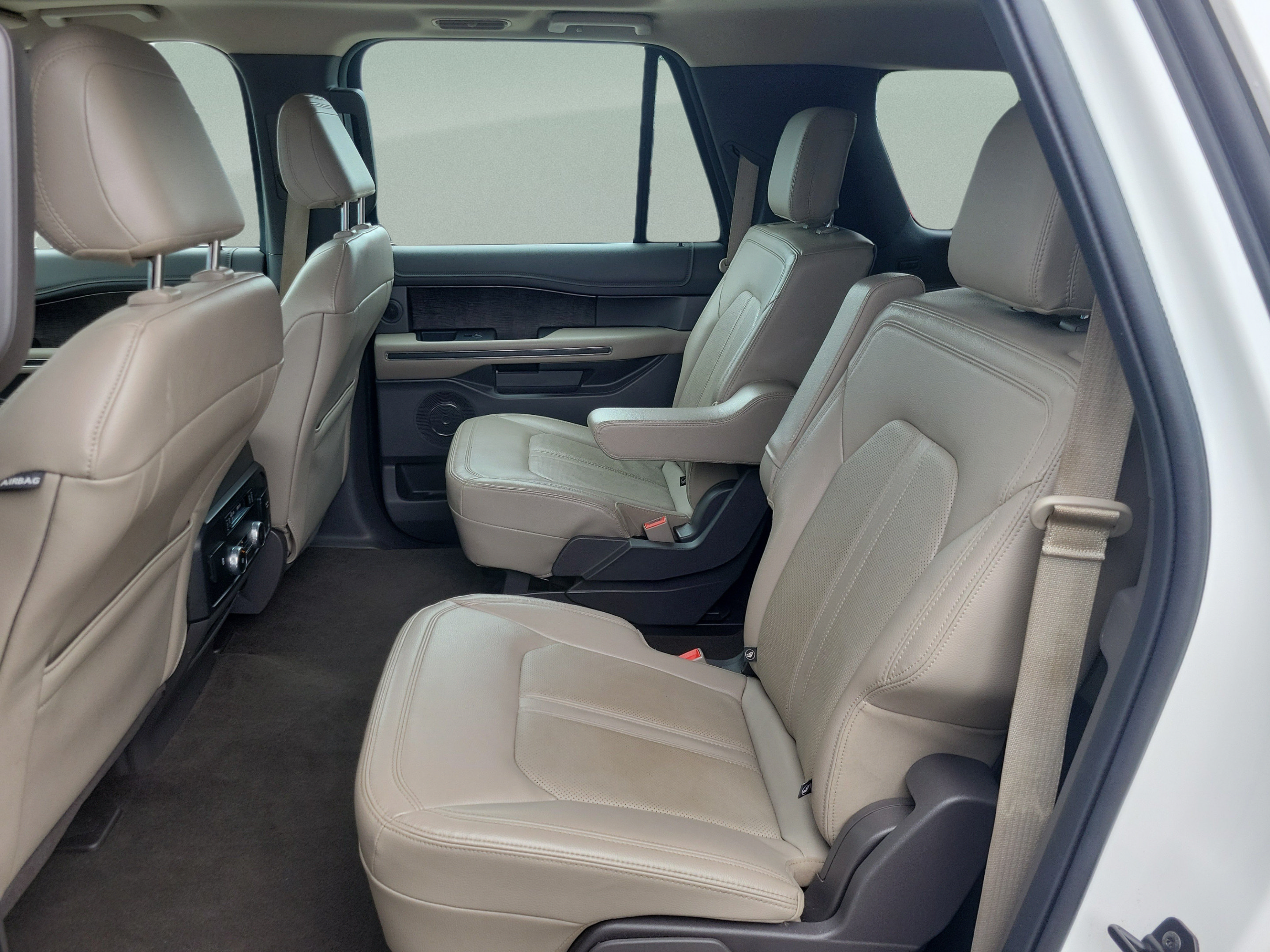 Certified 2021 Ford Expedition Max Limited RWD image 13