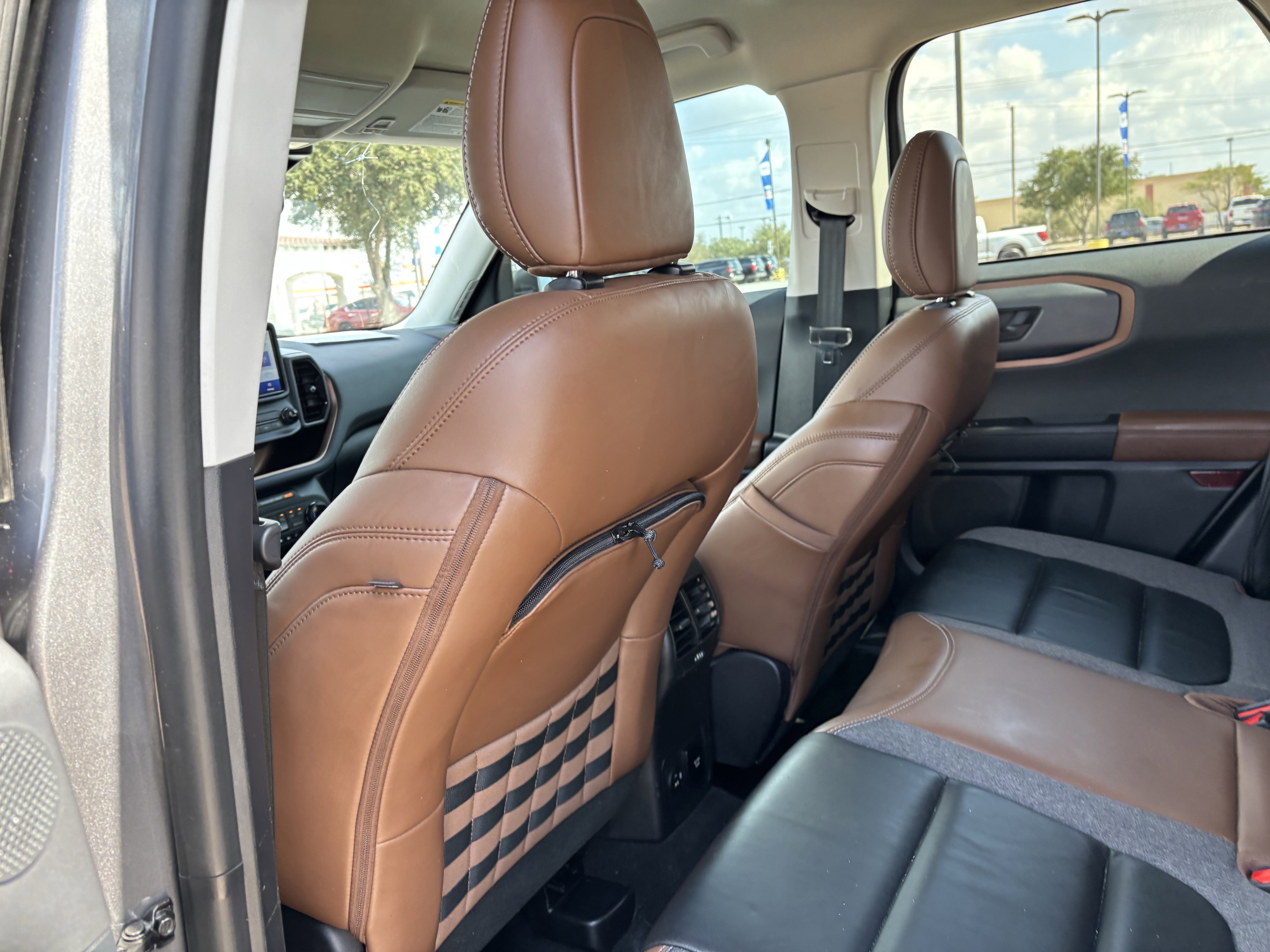 Certified 2023 Ford Bronco Sport Outer Banks w/ Tech Package image 17