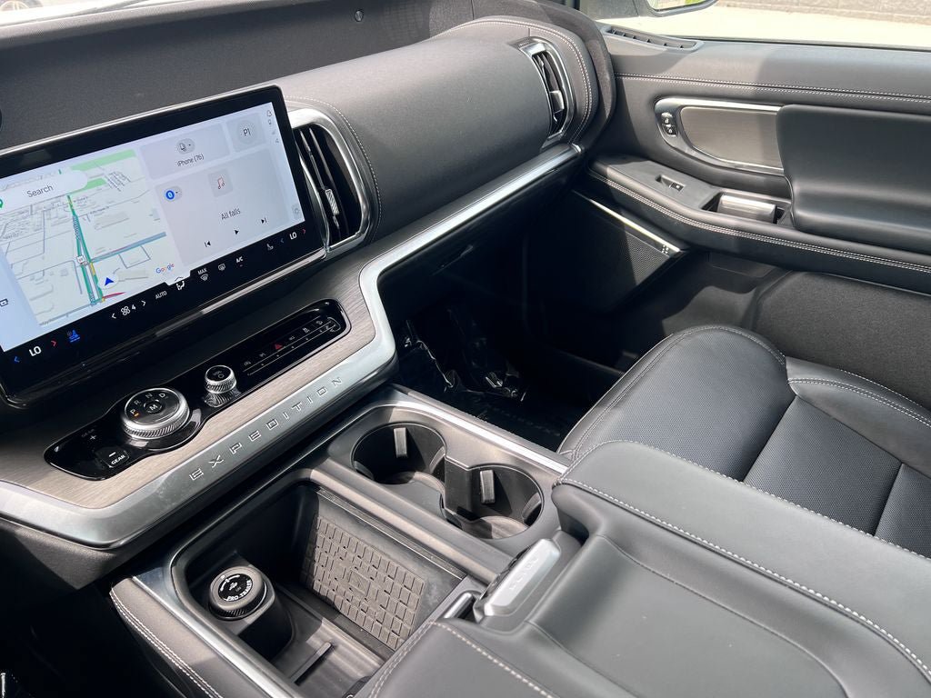 Certified 2025 Ford Expedition Platinum AWD/4WD image 25