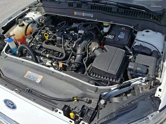 Certified 2020 Ford Fusion SE FWD image 29