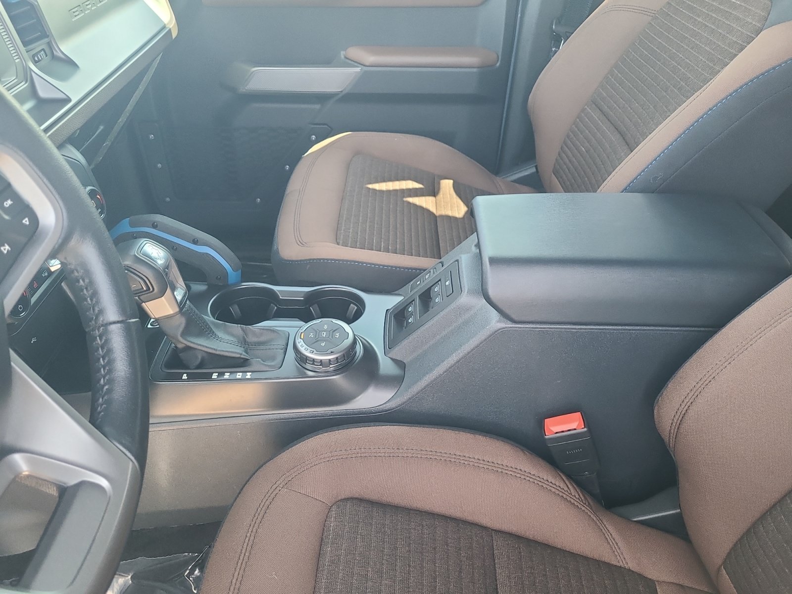 Certified 2023 Ford Bronco Outer Banks AWD/4WD image 15