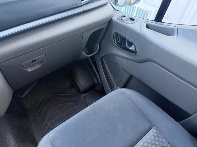 Certified 2024 Ford Transit 250 Low Roof RWD image 15