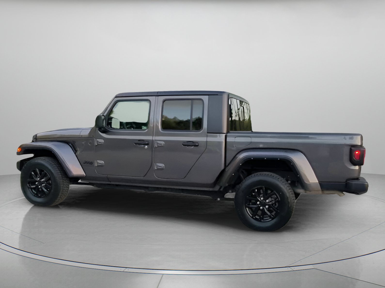 Used 2022 Jeep Gladiator Sport AWD/4WD image 18