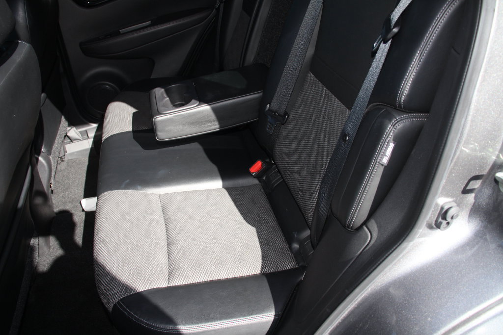 Used 2022 Nissan Rogue Sport SV w/ Technology Package AWD/4WD image 21