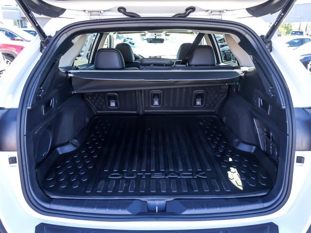 Used 2022 Subaru Outback Limited AWD/4WD image 26