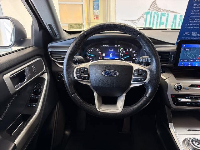 Certified 2020 Ford Explorer XLT w/ Equipment Group 202A AWD/4WD image 15