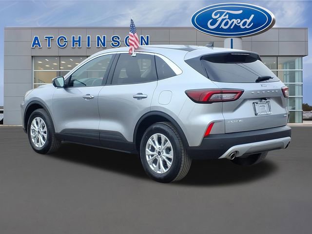 Certified 2023 Ford Escape Active w/ Tech Pack #2 image 2