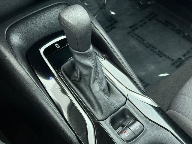 Used 2020 Toyota Corolla LE w/ Carpet Mat Package (TMS) FWD image 32