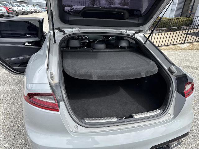 Used 2021 Kia Stinger GT-Line image 28