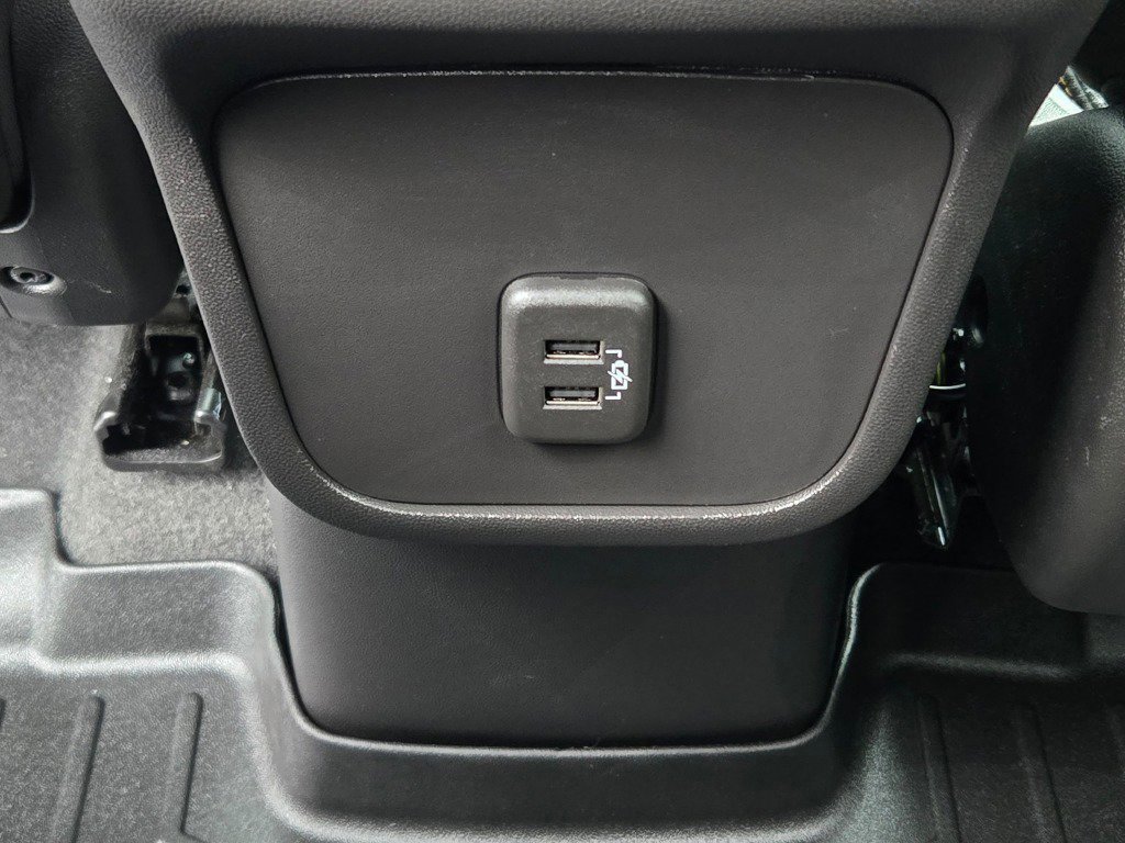 Used 2023 Chevrolet Equinox LT image 15