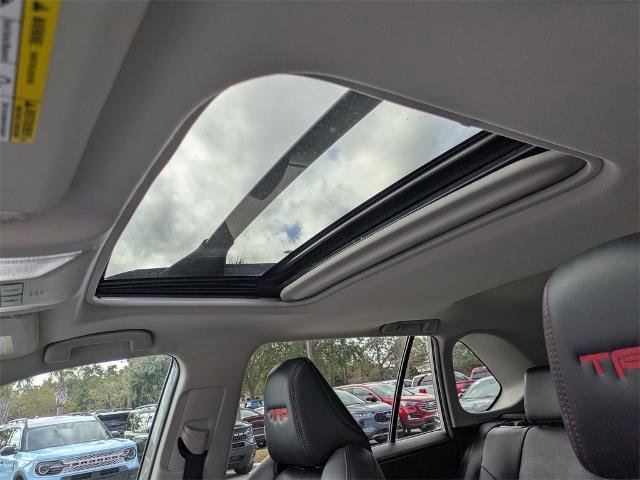 Used 2020 Toyota RAV4 TRD Off-Road image 21