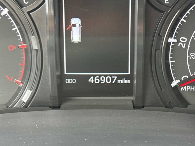 Used 2024 Toyota 4Runner SR5 image 2