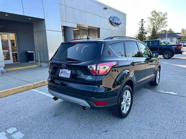 Certified 2018 Ford Escape SE w/ SE Sync 3 Package FWD image 19