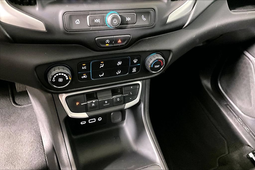 Used 2024 GMC Terrain SLE FWD image 25