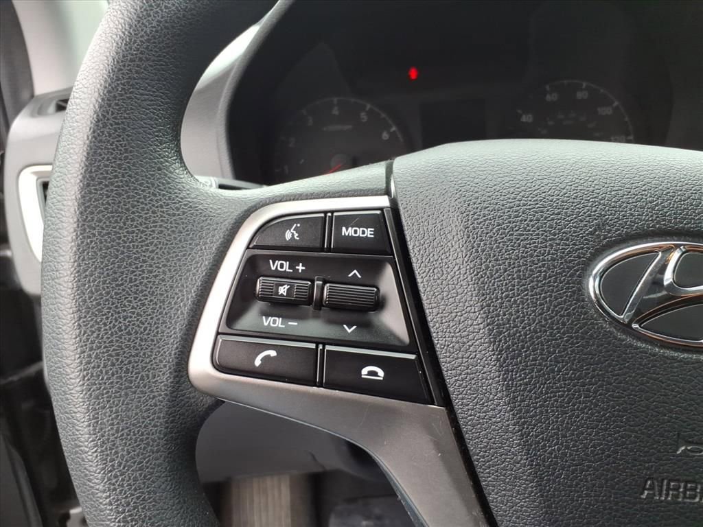 Used 2022 Hyundai Accent SEL image 15