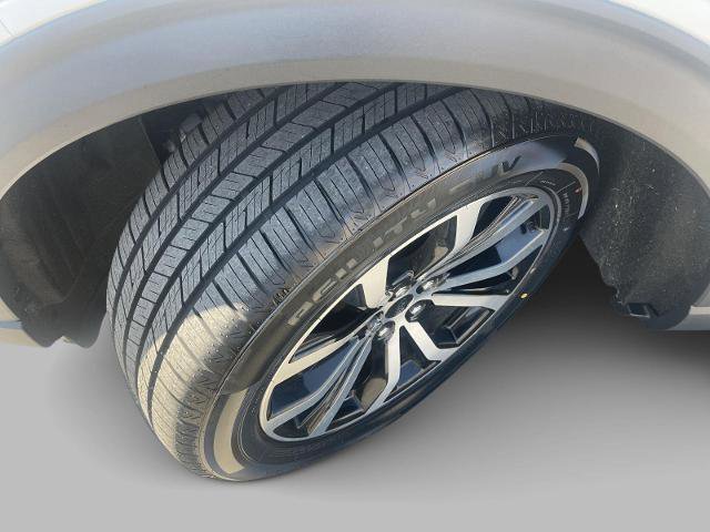 Certified 2020 Ford Explorer ST w/ Premium Technology Package image 4