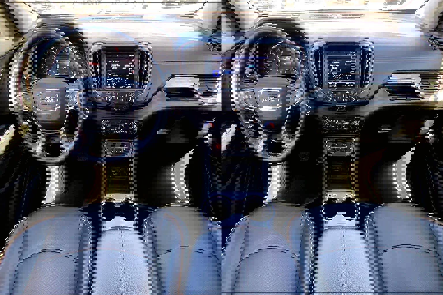 Used 2024 GMC Terrain AT4 image 16