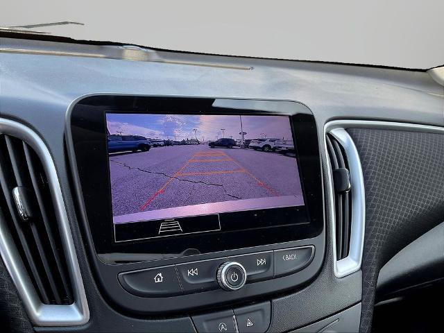 Used 2023 Chevrolet Malibu LT FWD image 14