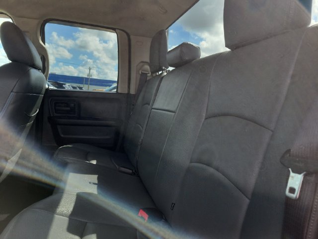 Used 2017 RAM 1500 Express RWD image 16