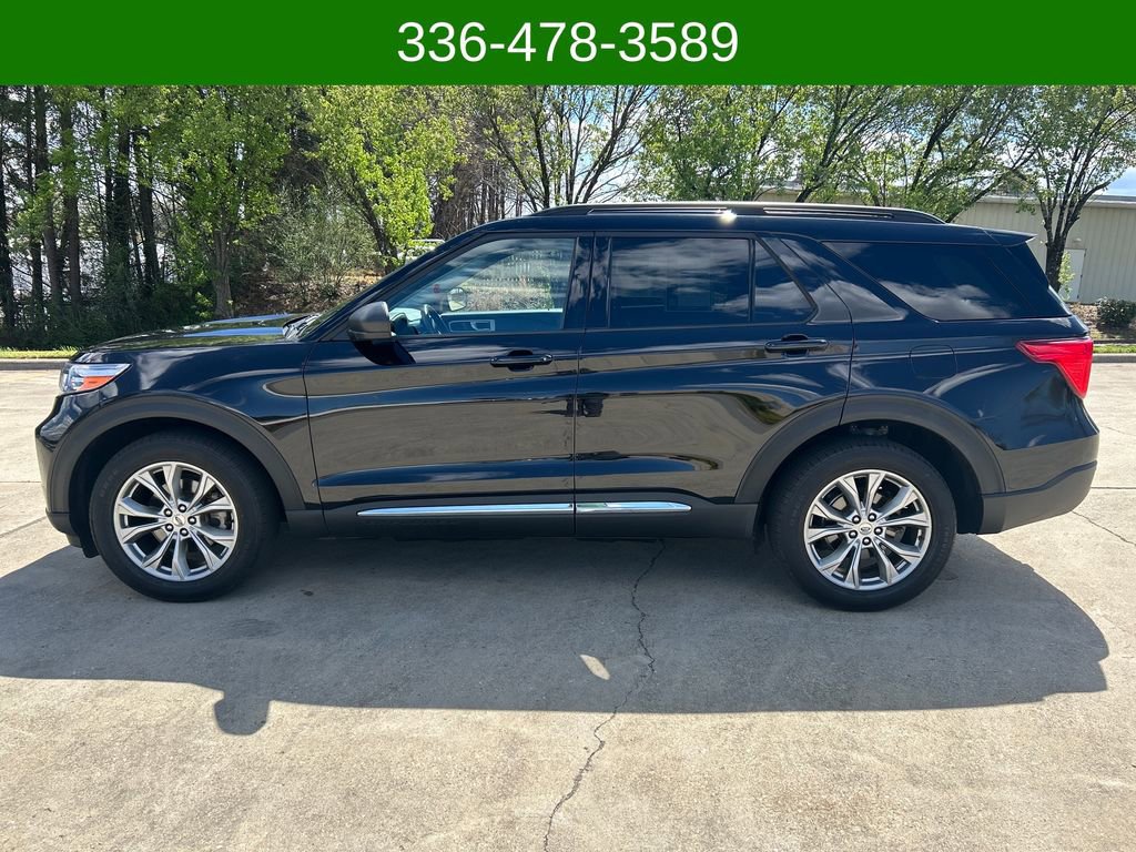 Certified 2022 Ford Explorer XLT w/ Equipment Group 202A image 2