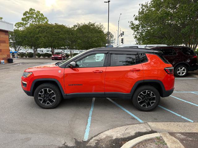 Used 2019 Jeep Compass Trailhawk w/ Leather Interior Group AWD/4WD image 8