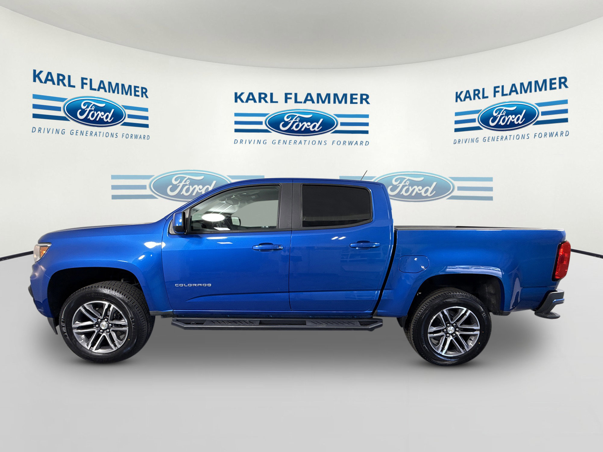 Used 2021 Chevrolet Colorado W/T w/ Custom Special Edition image 5