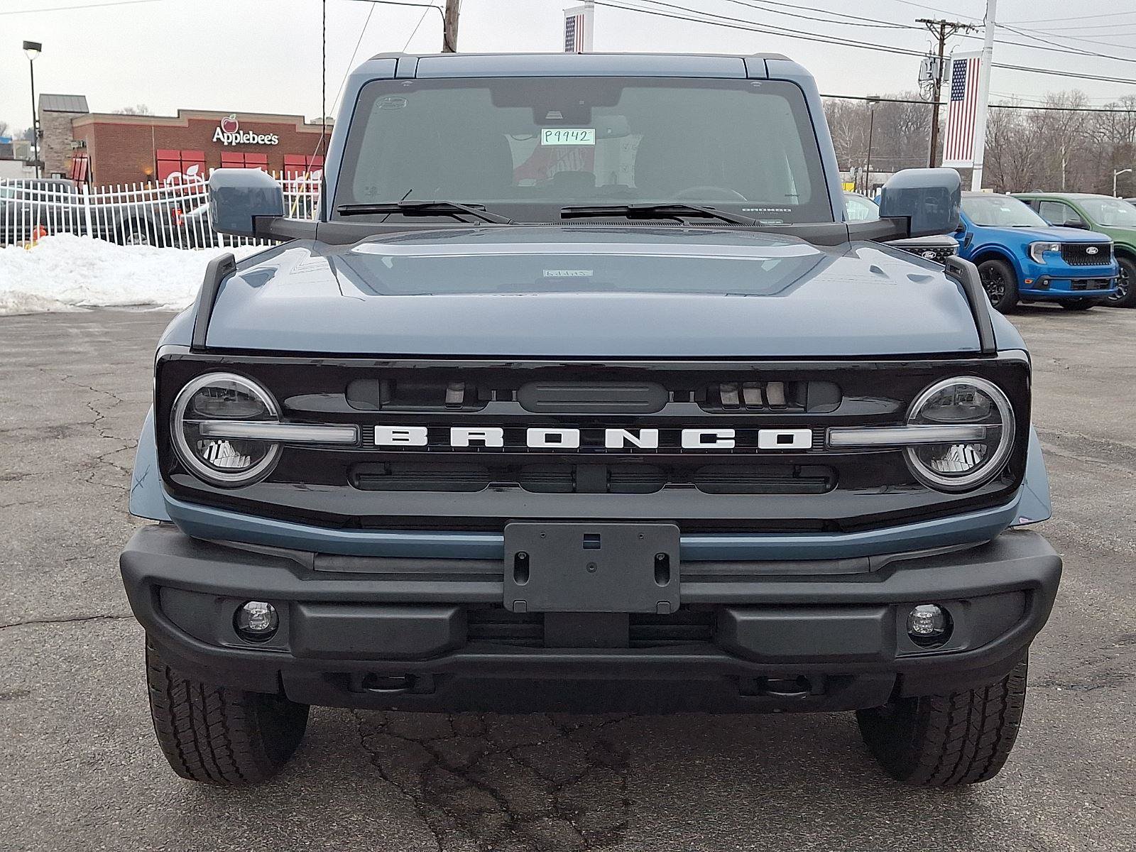Certified 2025 Ford Bronco Outer Banks image 2
