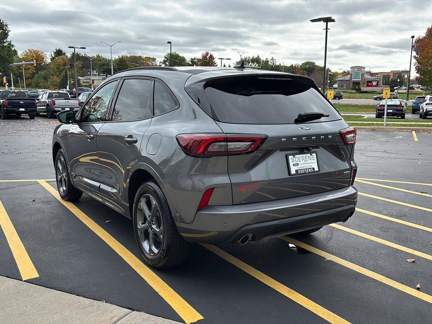 Certified 2024 Ford Escape ST-Line w/ Tech Pack #1 AWD/4WD image 7