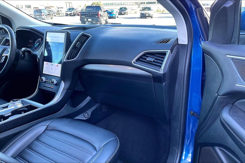 Certified 2024 Ford Edge SEL w/ Convenience Package AWD/4WD image 15