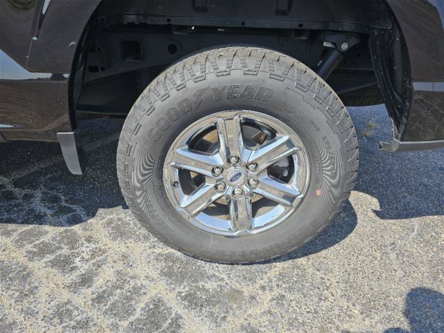 Certified 2025 Ford F150 XLT w/ Equipment Group 301A Standard AWD/4WD image 9