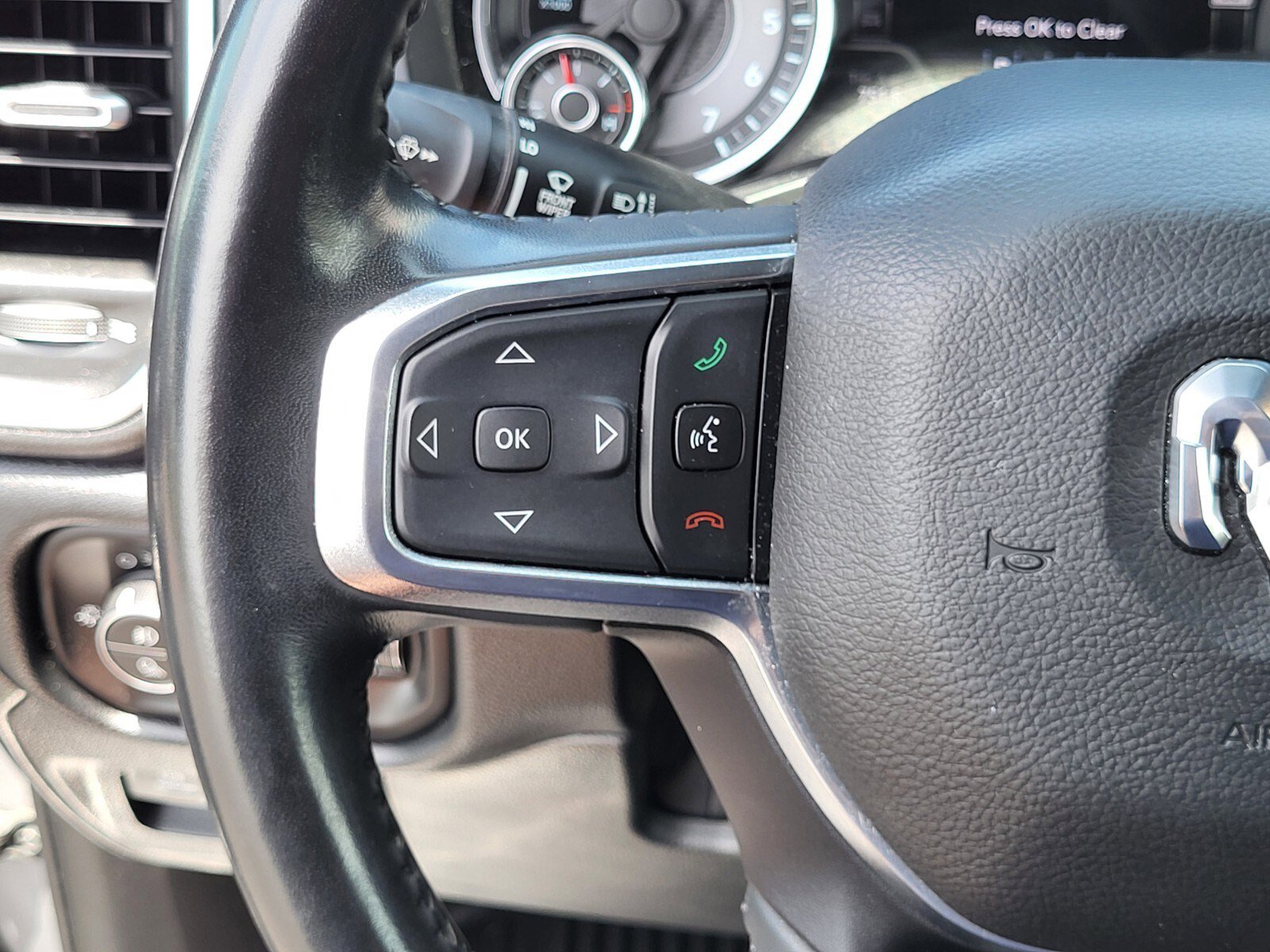 Used 2021 RAM 1500 Laramie AWD/4WD image 28