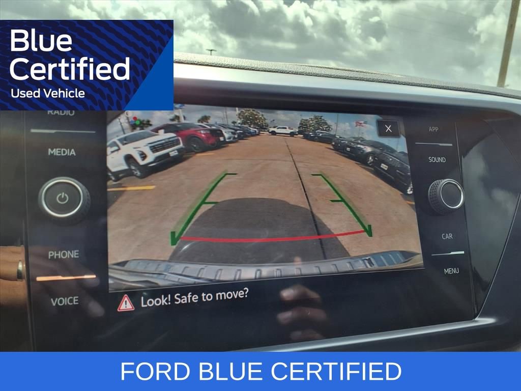 Used 2022 Volkswagen Taos SE w/ Driver Assistance Package image 10