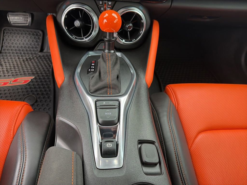 Used 2018 Chevrolet Camaro SS w/ Hot Wheels Edition RWD image 28