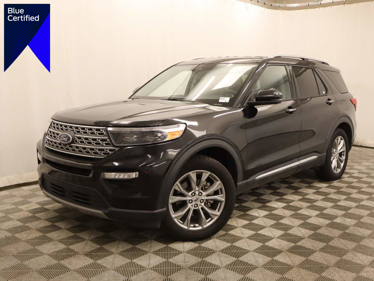 Certified 2022 Ford Explorer Limited w/ Equipment Group 301A