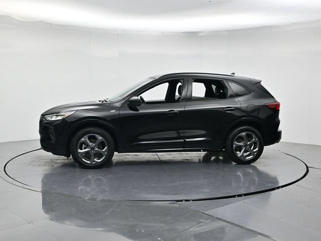 Certified 2024 Ford Escape ST-Line w/ Tech Pack #1 AWD/4WD image 6