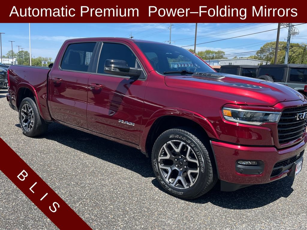 Used 2025 RAM 1500 Laramie AWD/4WD image 4