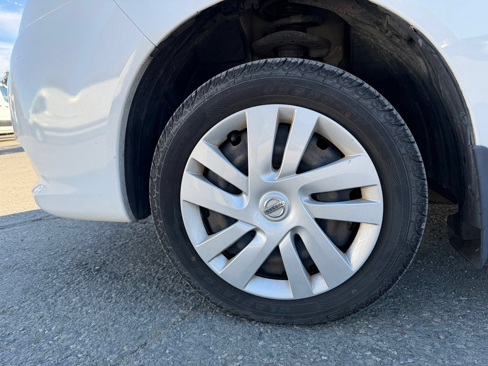 Used 2018 Nissan NV200 SV w/ Navigation Package FWD image 9