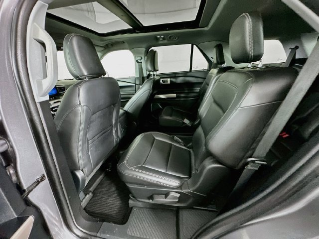 Certified 2023 Ford Explorer XLT w/ Equipment Group 202A AWD/4WD image 32