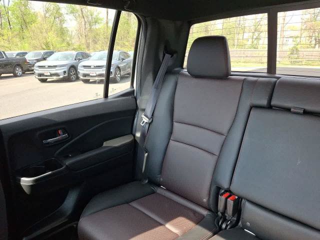 Used 2022 Honda Ridgeline Black Edition image 12