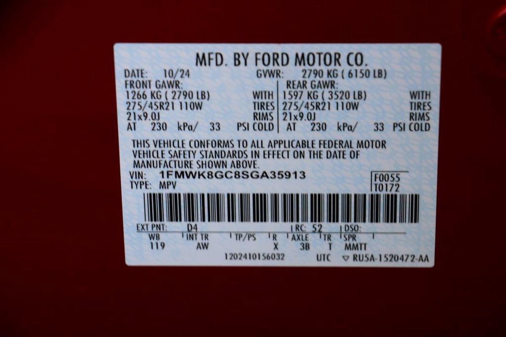 Certified 2025 Ford Explorer ST AWD/4WD image 39