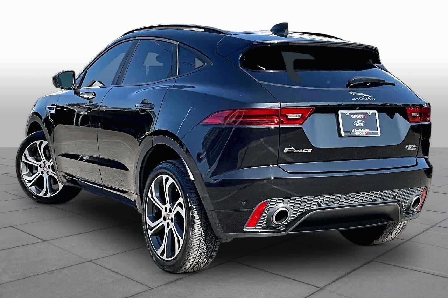 Used 2019 Jaguar E-PACE R-Dynamic SE AWD/4WD image 11