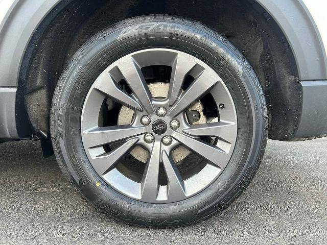 Certified 2024 Ford Explorer XLT w/ Equipment Group 202A AWD/4WD image 22