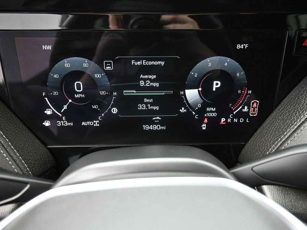 Used 2025 GMC Yukon Denali image 4