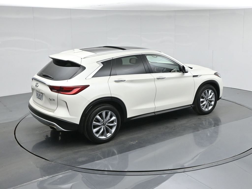 Used 2022 INFINITI QX50 Luxe image 16